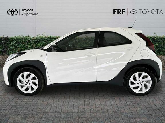 Toyota Aygo X Pure Automatic White #26