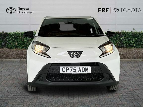 Toyota Aygo X Pure Automatic White #24