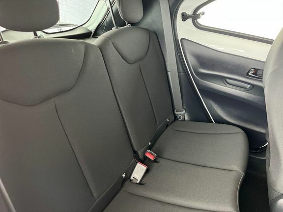 Toyota Aygo X Pure Automatic White #10