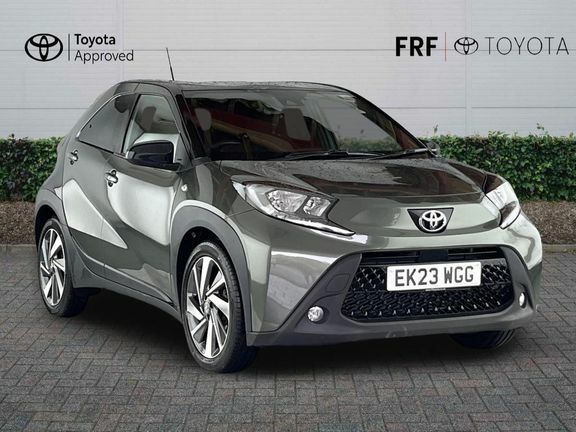 Toyota Aygo X Edge Manual Green