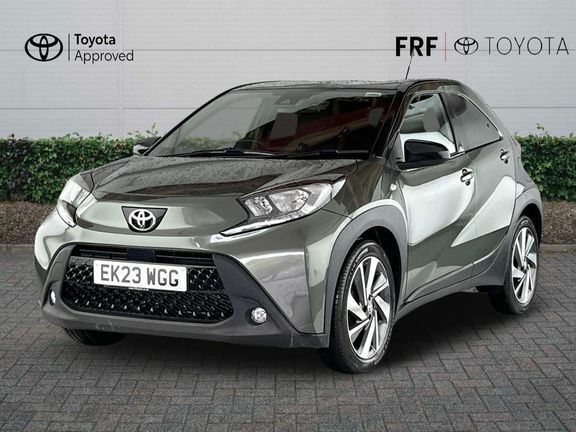 Toyota Aygo X Edge Manual Green #3