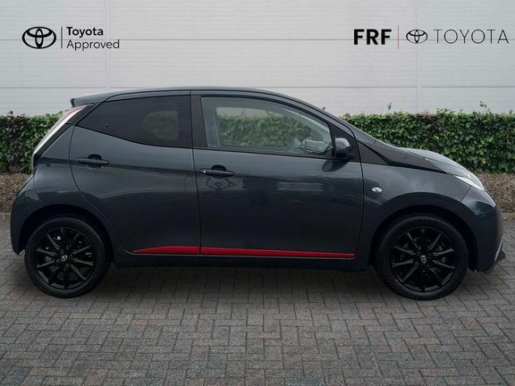 Toyota Aygo X X-style X-shift Red #22