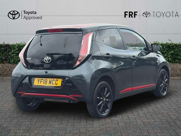 Toyota Aygo X X-press X-shift Grey #2