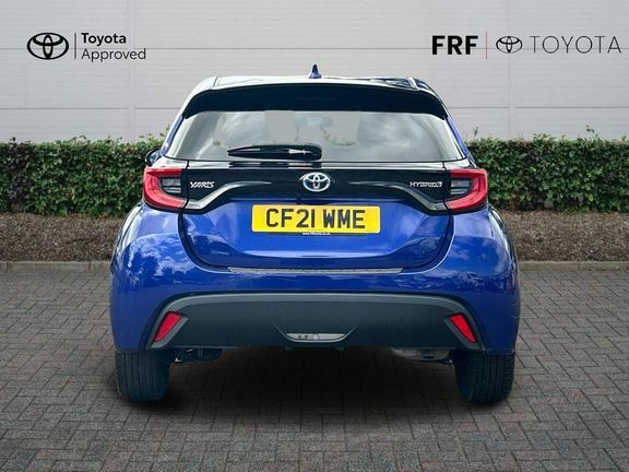 Toyota Yaris Design Silver #28