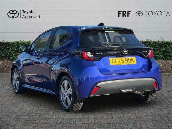 Toyota Yaris Icon Blue #4