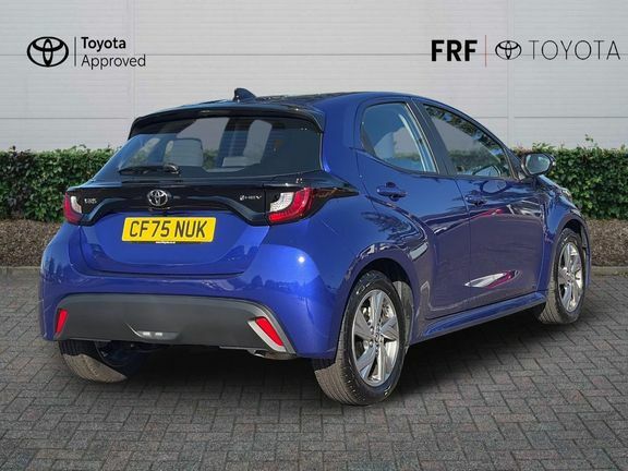 Toyota Yaris Icon Blue #2
