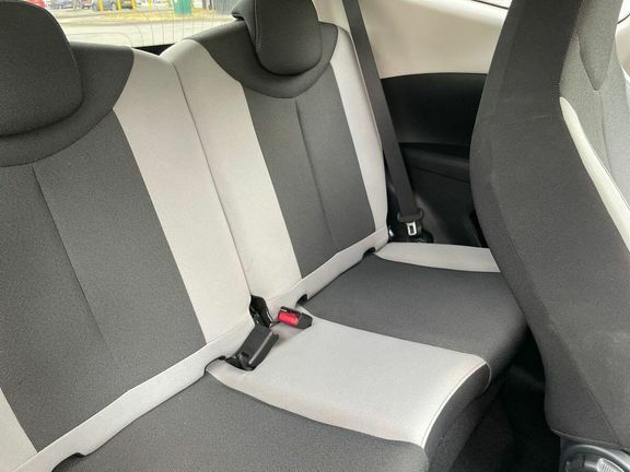 Toyota Aygo Hatchback Blue #10