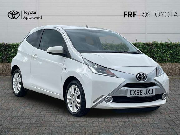Toyota Aygo 1.0 Vvt-i X-pure Euro 6 White