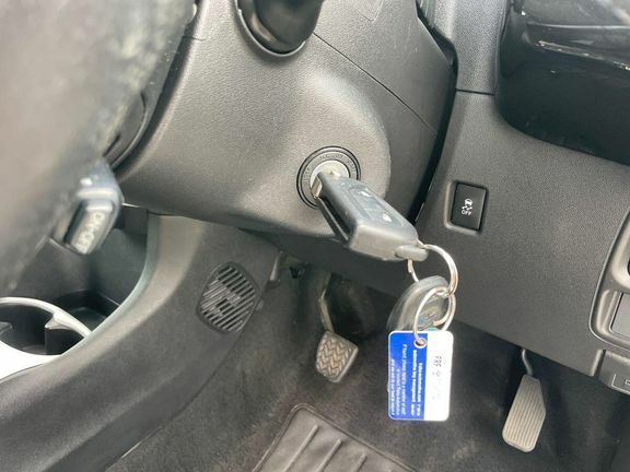 Toyota Aygo Hatchback Blue #17