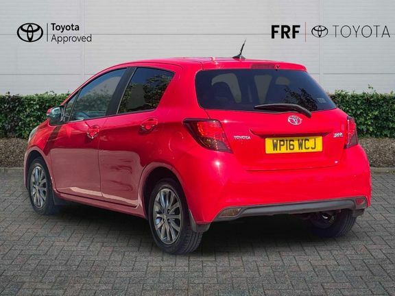 Toyota Yaris Icon 1.33M Red #4