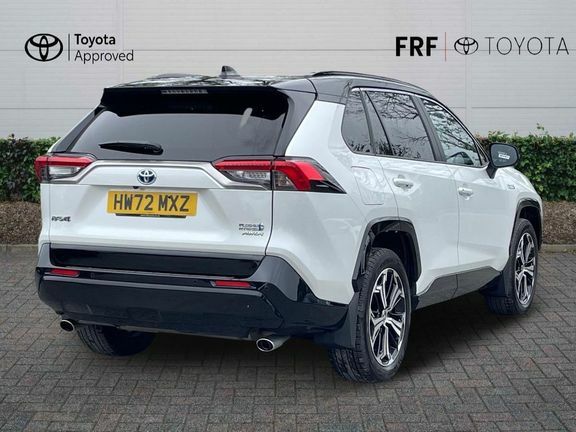 Toyota Rav 4 Rav4 Plug-in Dynamic 2.5 White #2