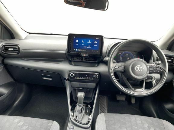 Toyota Yaris Design  #6