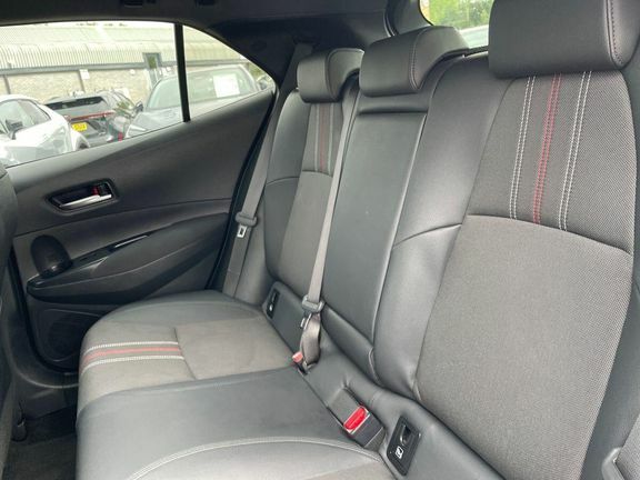 Toyota Corolla Vvt-h Design Silver #17