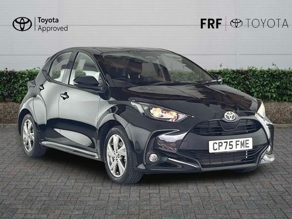 Toyota Yaris Icon Black