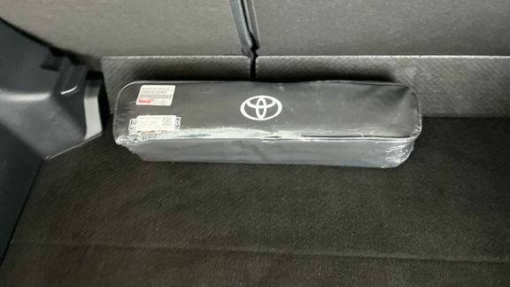 Toyota Yaris Yaris Excel  #35