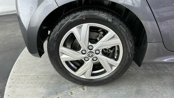 Toyota Yaris Yaris Excel  #17