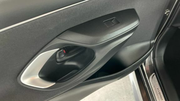 Toyota Yaris Yaris Excel  #41