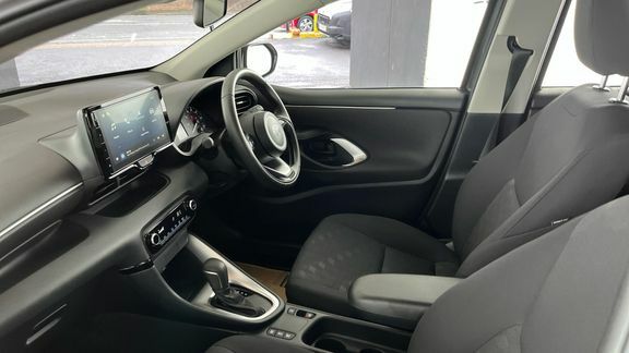 Toyota Yaris Yaris Excel  #9