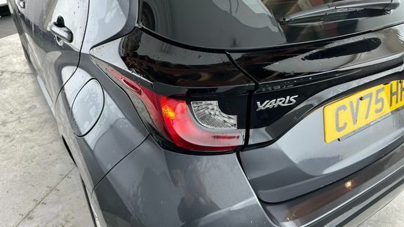 Toyota Yaris Yaris Excel  #22