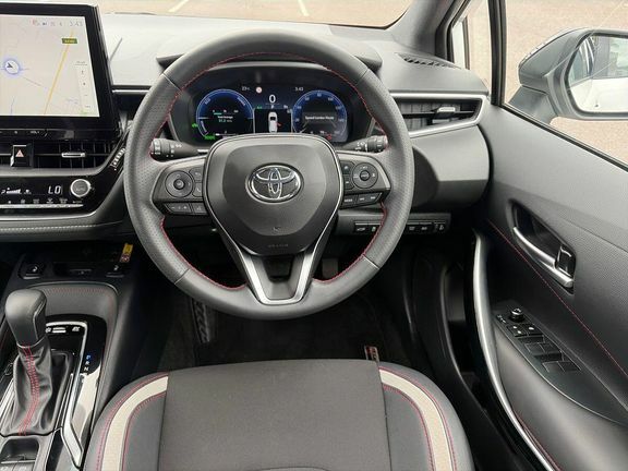 Toyota Corolla Gr Sport 1.8 Ts White #6