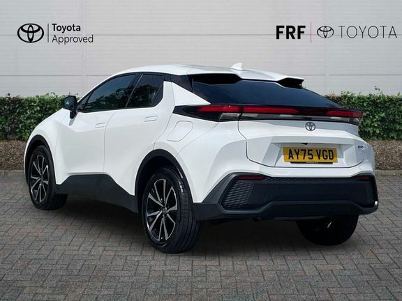 Toyota C-Hr Design 1.8 Fwd Hybrid White #4