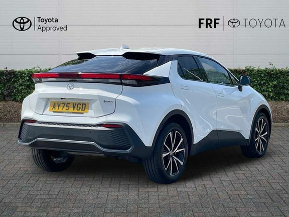 Toyota C-Hr Design 1.8 Fwd Hybrid White #2