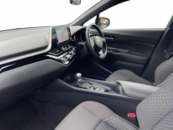 Toyota C-Hr Icon 1.8 White #5