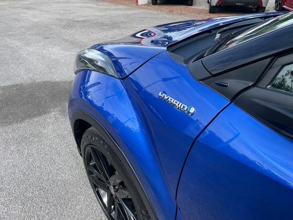 Toyota C-Hr Design Black #44