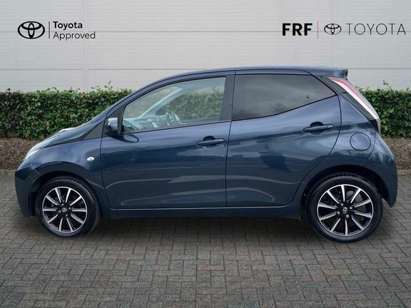 Toyota Aygo X X-press White #25