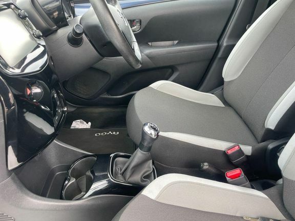 Toyota Aygo X X-press White #34