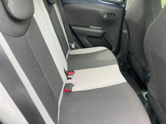 Toyota Aygo X X-press White #9