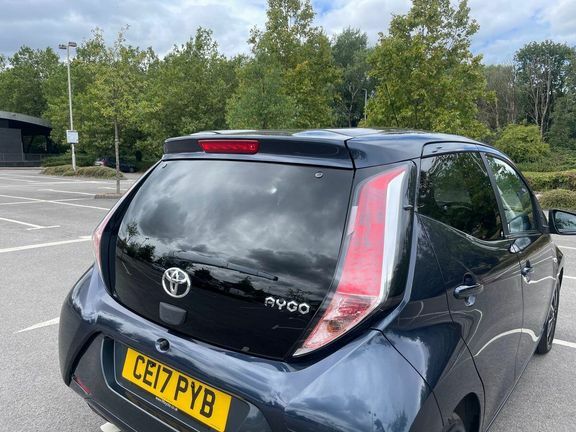 Toyota Aygo X X-press White #28