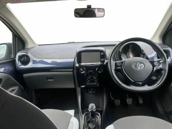 Toyota Aygo X X-style Man Blue #5