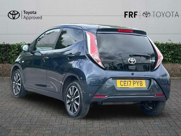 Toyota Aygo X X-style Man Blue #3