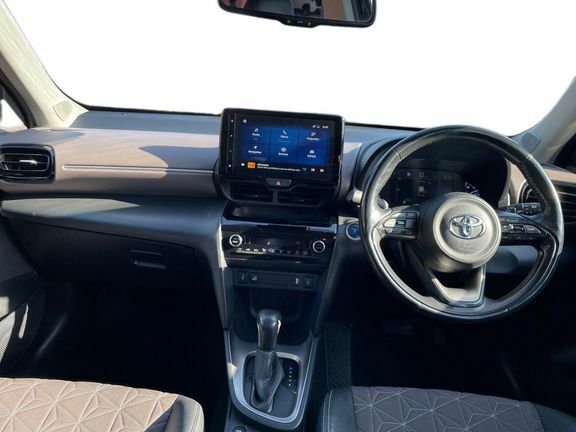 Toyota Yaris Cross Dynamic Blue #6