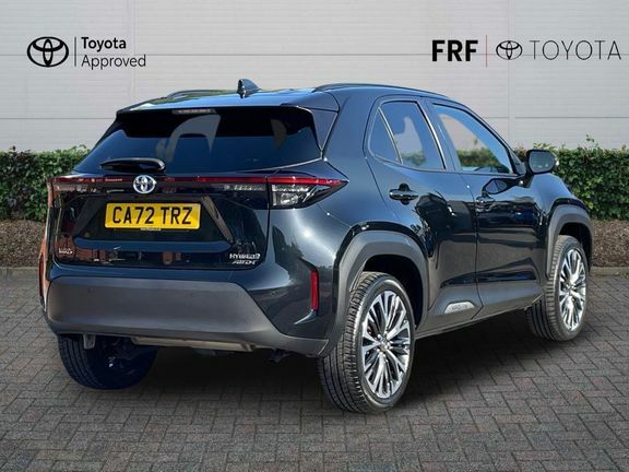 Toyota Yaris Cross Dynamic Blue #2