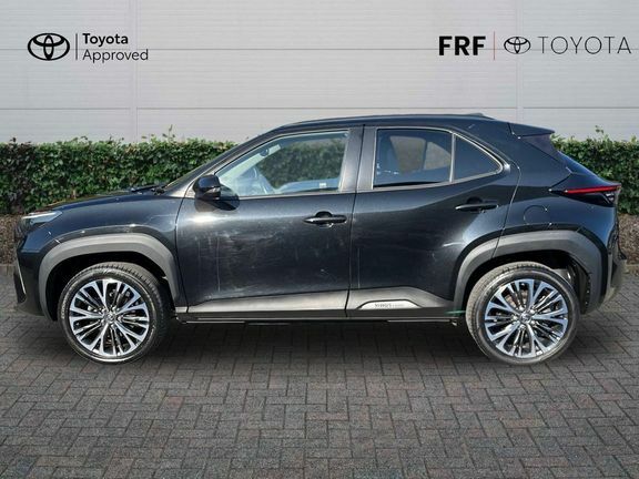 Toyota Yaris Cross Dynamic Blue #26