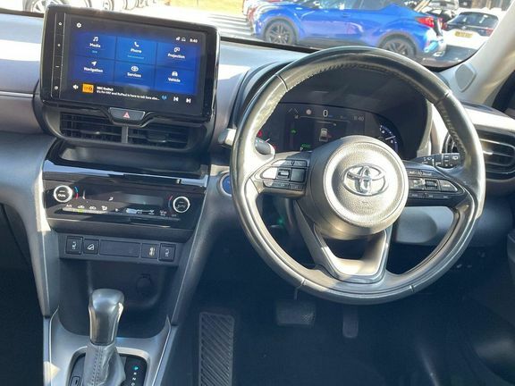 Toyota Yaris Cross Dynamic Blue #7
