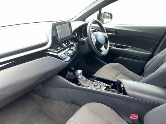 Toyota C-Hr Gr Sport 1.8  #4