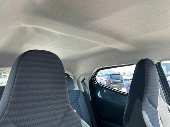 Toyota Aygo X X-play Black #21