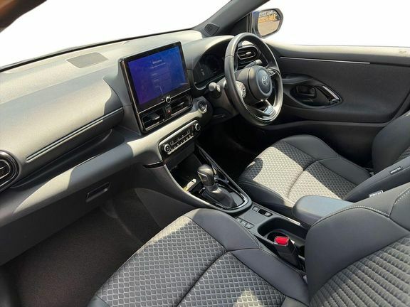 Toyota Yaris Excel Pan Roof Blue #5
