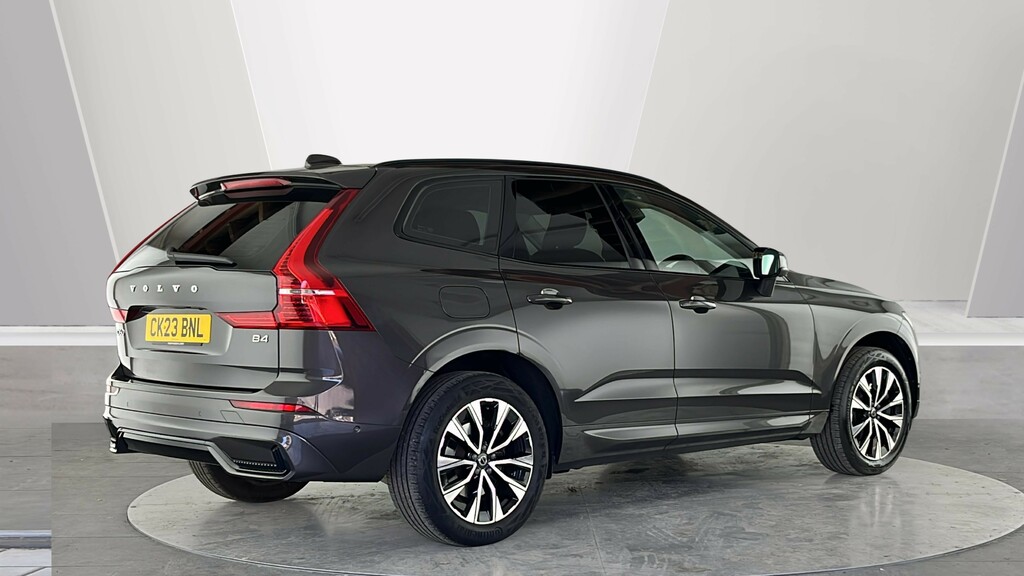 Volvo XC60 Plus, B4 Mild Hybrid, Dark CK23BNL Grey #2