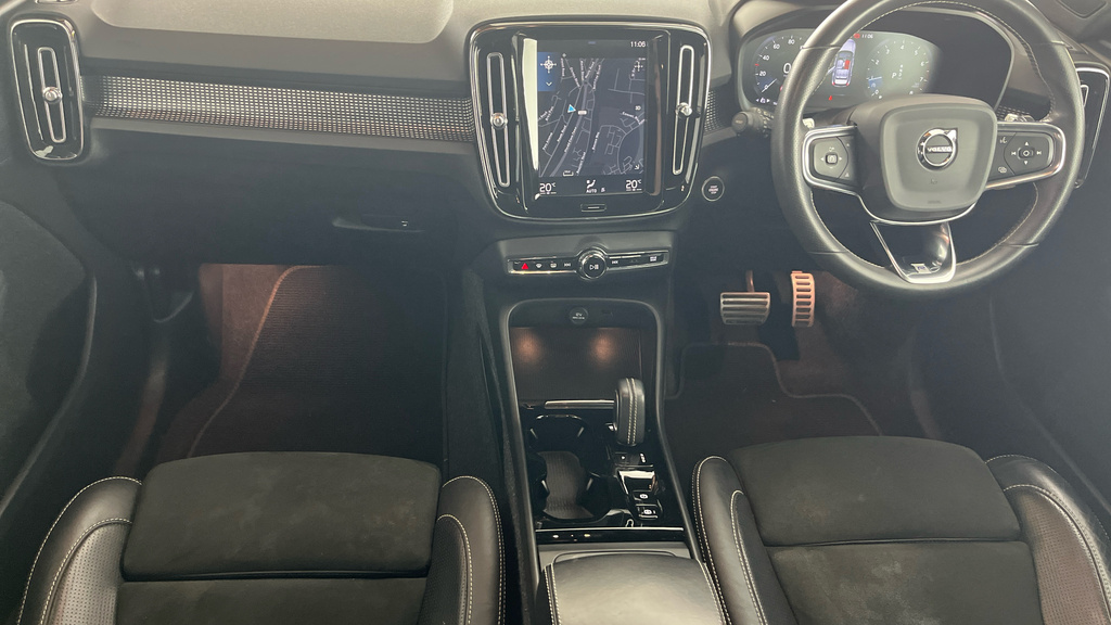 Volvo XC40 T3 R-design Grey #5
