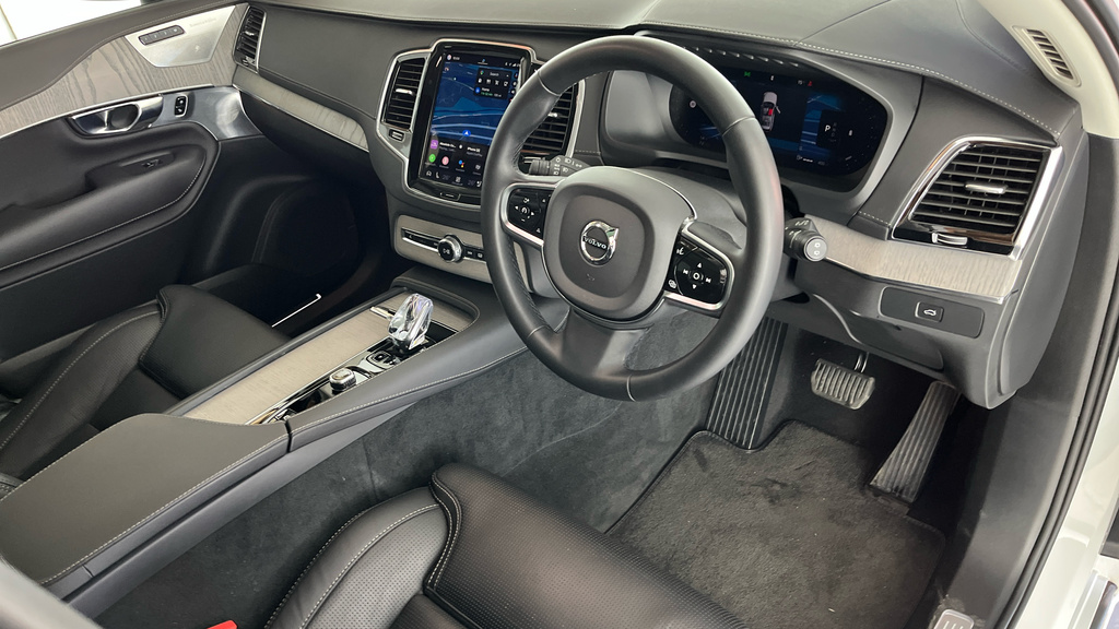 Volvo XC90 Ultra, B5 Awd Mild Hybrid, Dark, 7 Seats LG24GSN White #4