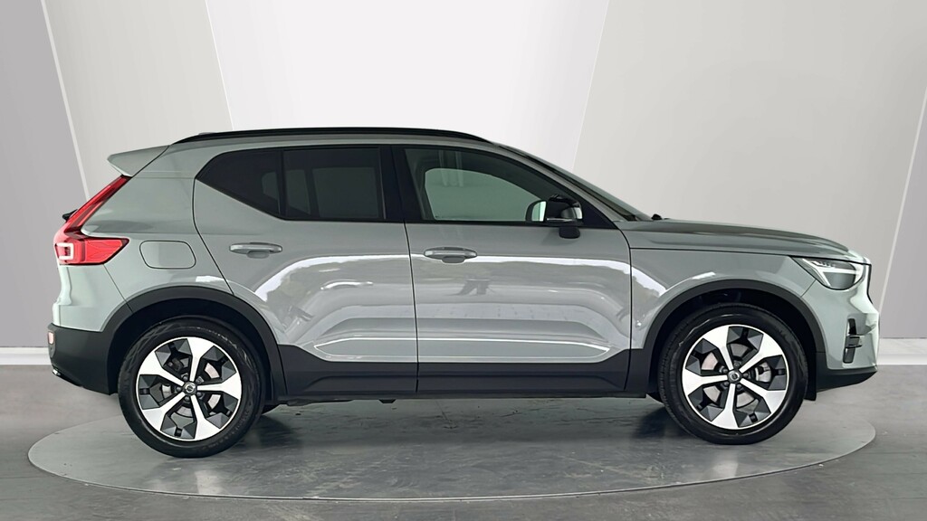 Volvo XC40 Plus, B4 Mild Hybrid, Dark FL75EOA Grey #3