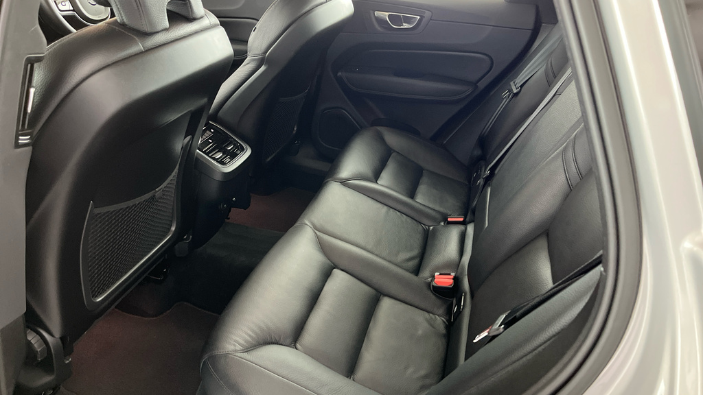 Volvo XC60 Plus, B4 Awd Mild Hybrid, Dark Silver #6