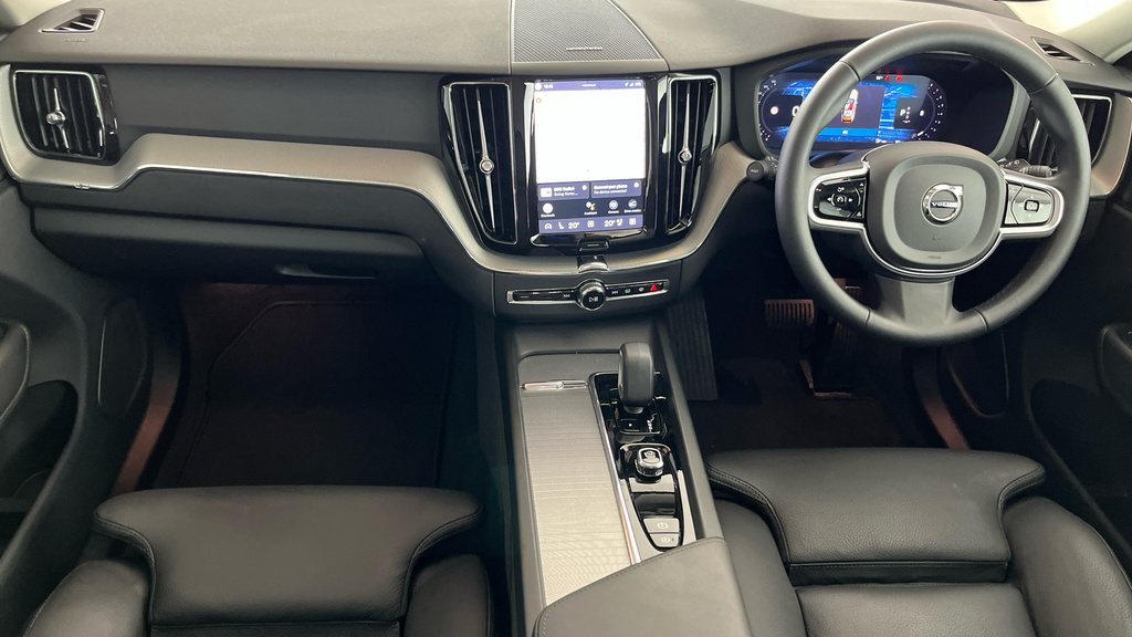 Volvo XC60 Plus, B5 Awd Mild Hybrid, Dark LP74CYA Blue #5