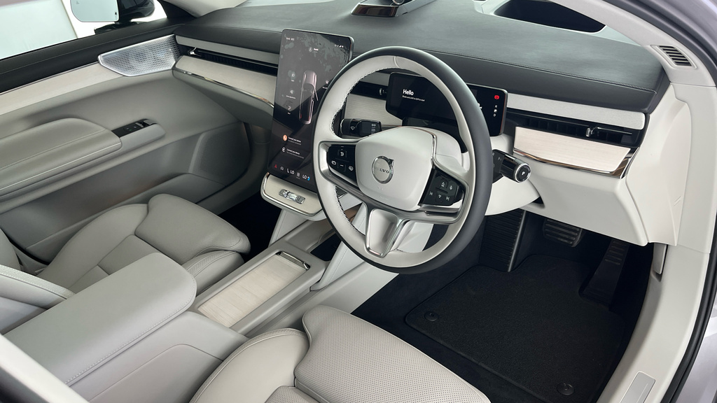 Volvo ES90 Ultra, Single Motor Extended Range, Silver #4