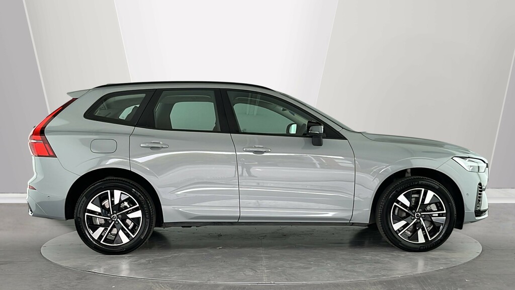 Volvo XC60 Plus, T6 Awd Plug-in Hybrid, Dark CP75NCD Grey #3