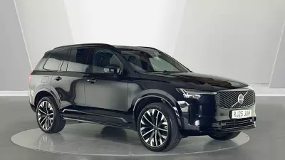 Volvo XC90 Ultra, B5 Awd Mild Hybrid, Dark, 7 Seats RJ25JUH Black